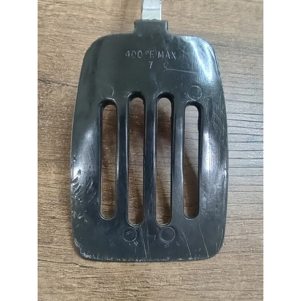 Vintage Ekco Slotted Spatula Black Handle Flipper U139
